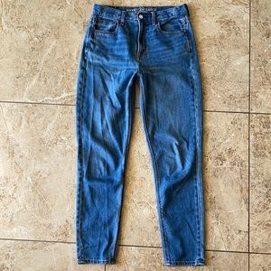 American Eagle Mom Jeans